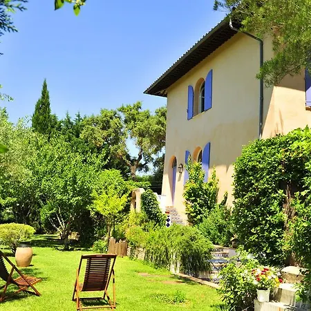 Les Du Mazet Des Mures Grimaud
